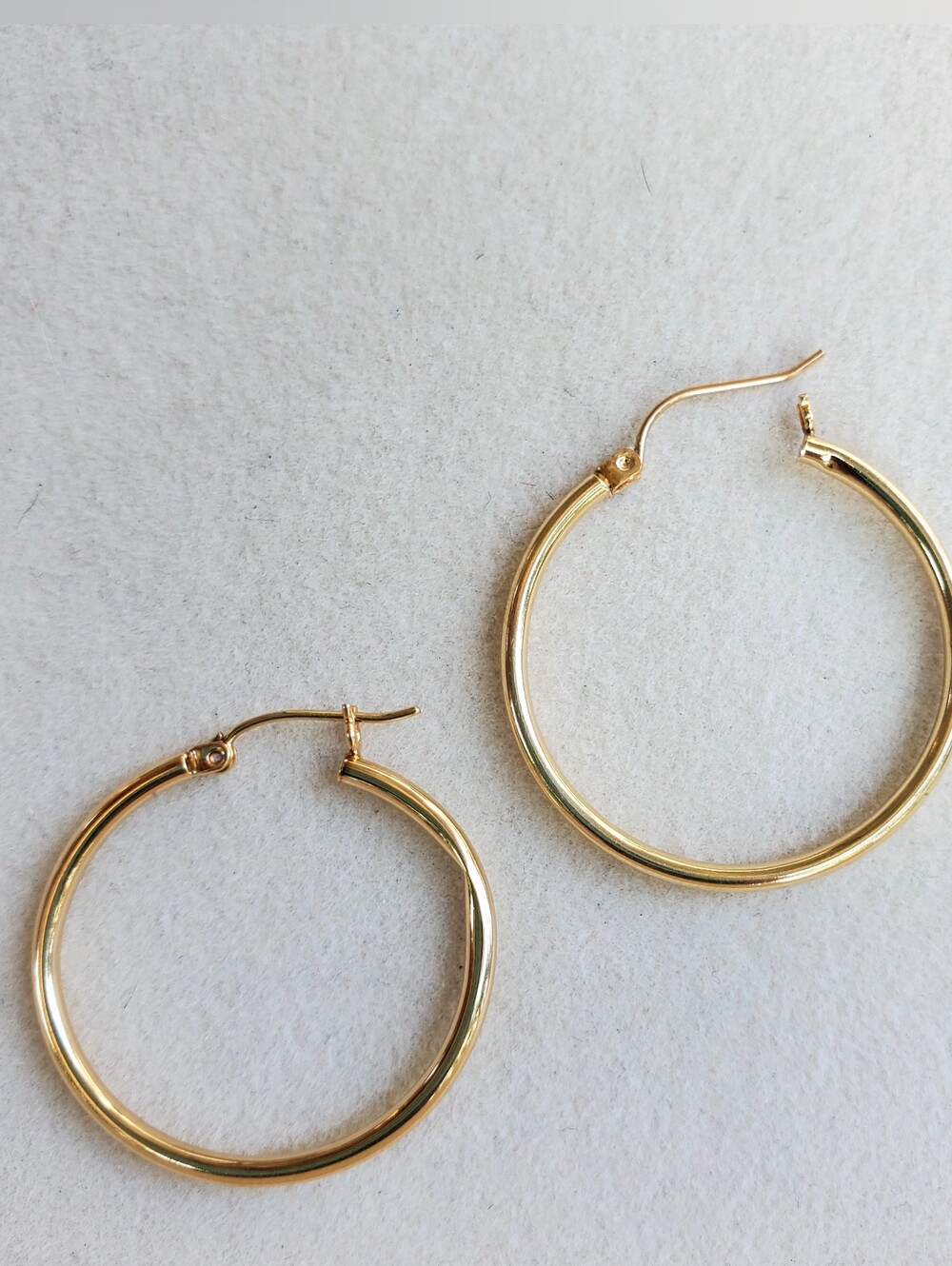 10K Solid Gold Hoop Earrings | Stamped | 1.30 g